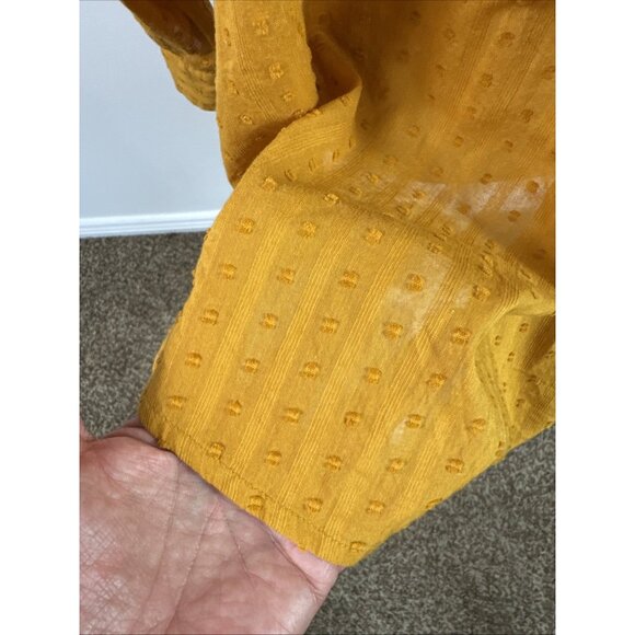 J Jill Women's M Button Popovr Tunic Blouse Gold Swiss Dot Pleated EUC - Picture 6 of 12